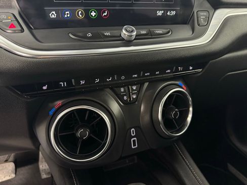 Used 2024 Chevrolet Blazer LT w/ Convenience Package image 18