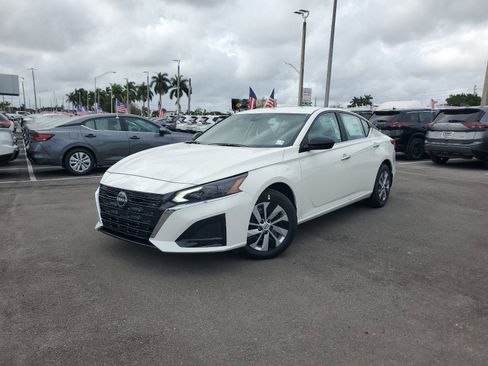 New 2025 Nissan Altima 2.5 S image 19