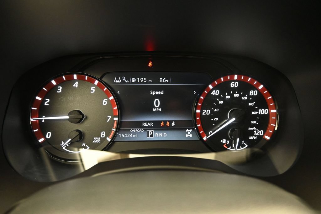 Used 2026 Nissan Frontier PRO-4X AWD/4WD image 5