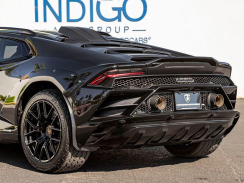 Used 2024 Lamborghini Huracan Sterrato AWD/4WD image 10