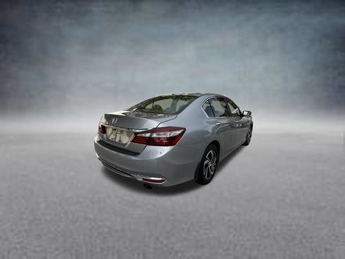 Used 2016 Honda Accord LX image 7