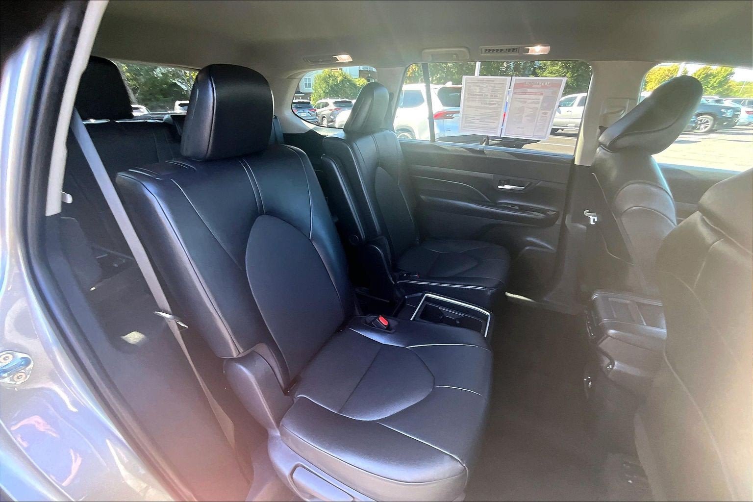 Used 2025 Toyota Grand Highlander FWD image 25