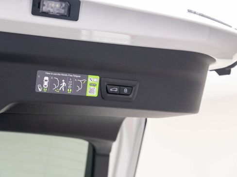 New 2026 BMW X2 xDrive28i w/ M Sport Package image 33