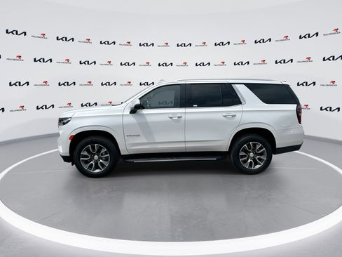 Used 2021 Chevrolet Tahoe LT w/ LT Signature Plus Package RWD image 5