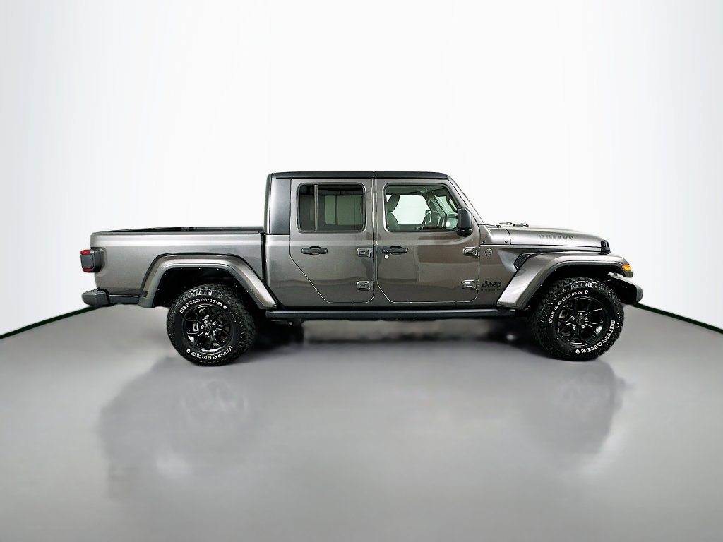 Used 2024 Jeep Gladiator Sport AWD/4WD image 4
