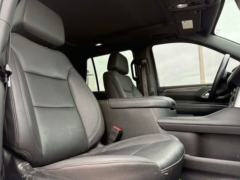 Used 2023 Chevrolet Tahoe Z71 w/ Z71 Off-Road Package image 16