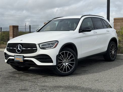 Used 2021 Mercedes-Benz GLC 300 4MATIC image 2