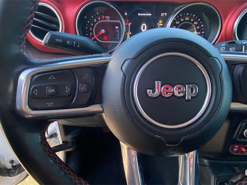 Used 2021 Jeep Wrangler Unlimited Rubicon image 26