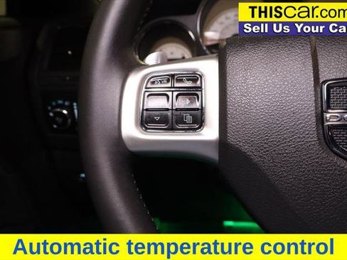 Used 2014 Dodge Challenger R/T image 11