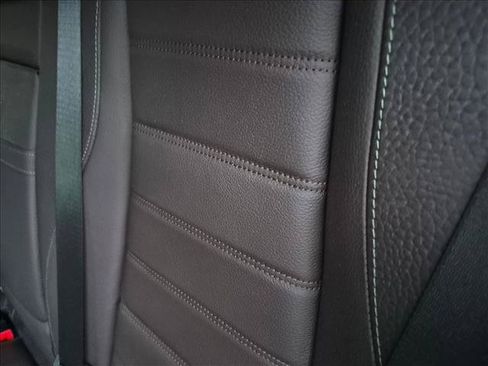 Used 2023 Mercedes-Benz GLE 350 image 16