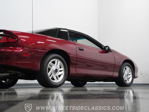Used 1994 Chevrolet Camaro Z28 RWD image 26
