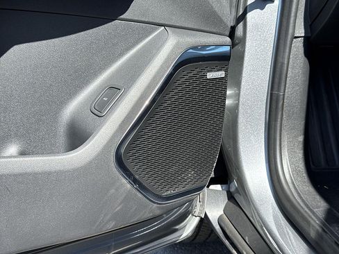 New 2026 GMC Acadia Elevation FWD image 19