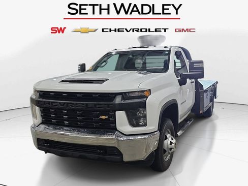 Used 2021 Chevrolet Silverado 3500 W/T w/ WT Convenience Package image 3