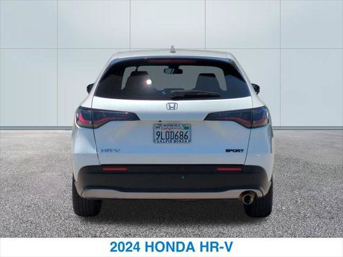 Used 2024 Honda HR-V Sport image 8