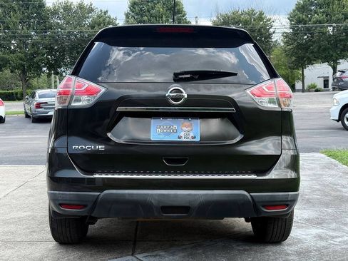 Used 2016 Nissan Rogue S w/ Appearance Package FWD image 7