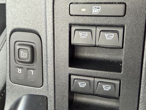 Used 2024 Ford Bronco Black Diamond AWD/4WD image 17