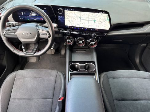 Used 2024 Chevrolet Blazer EV RS AWD/4WD image 16