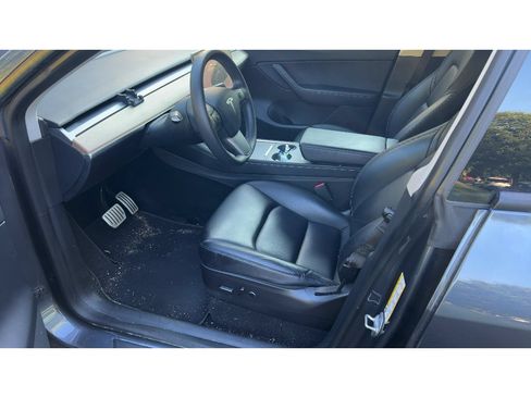 Used 2022 Tesla Model Y Performance AWD/4WD image 5
