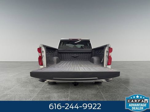 Used 2022 Chevrolet Silverado 1500 RST AWD/4WD image 13