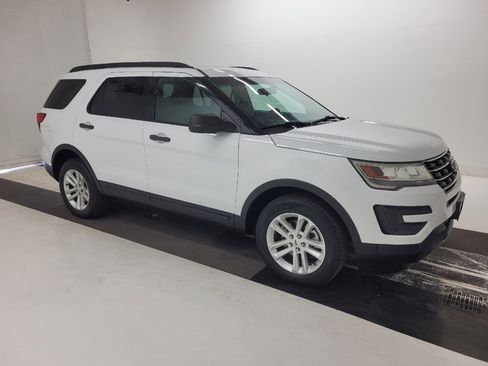 Used 2016 Ford Explorer 4WD image 11