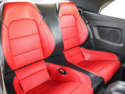 Used 2018 Ford Mustang GT Premium w/ GT Performance Package image 31