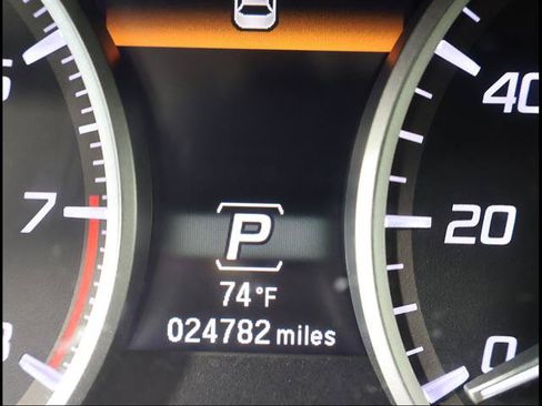 Used 2022 Acura ILX w/ Premium Package FWD image 9