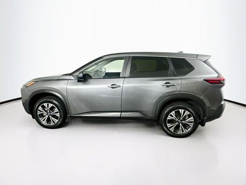 Used 2023 Nissan Rogue SV FWD image 4