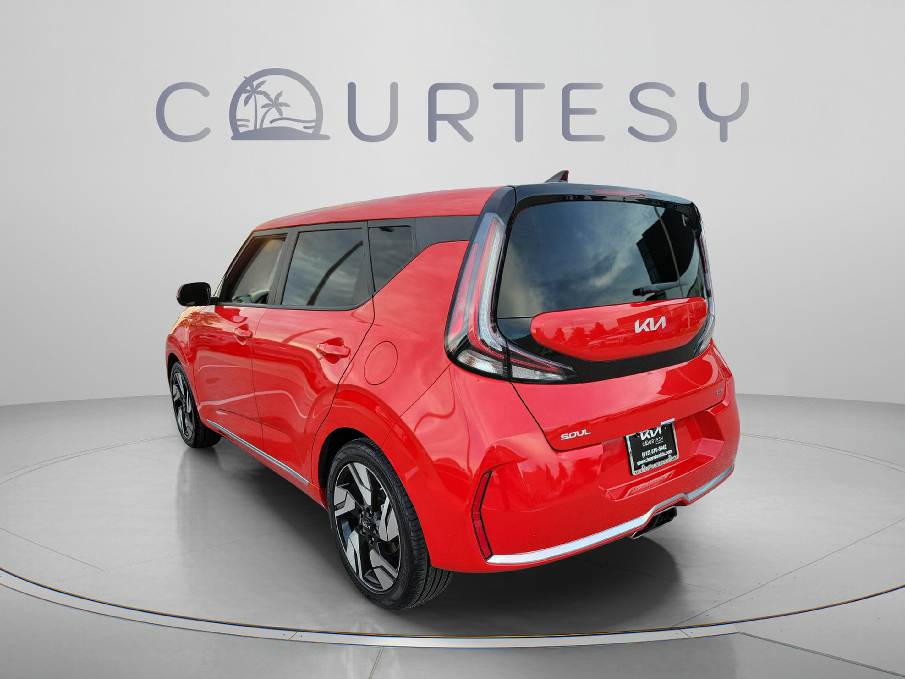 Certified 2024 Kia Soul GT-Line w/ Option Group 020 FWD image 2