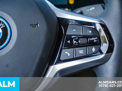 Used 2025 BMW i4 eDrive40 w/ Premium Package RWD image 31