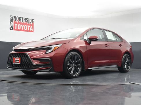 Used 2025 Toyota Corolla SE FWD image 30