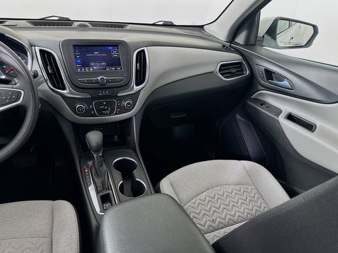Used 2022 Chevrolet Equinox LT FWD image 22