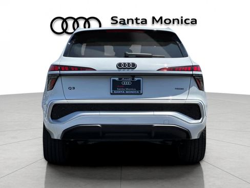New 2026 Audi Q3 quattro 2.0T AWD/4WD image 5