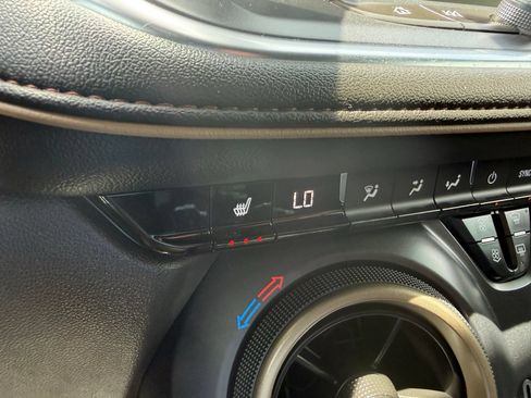 Used 2024 Chevrolet Blazer Premier w/ Driver Confidence II Package FWD image 26