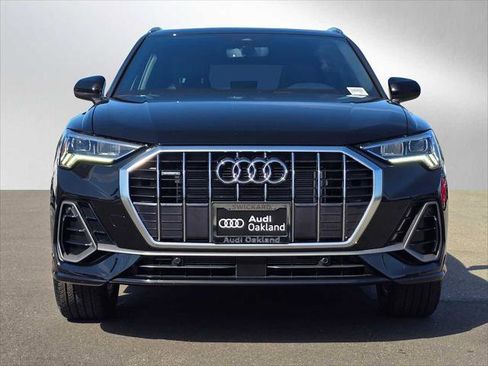 New 2025 Audi Q3 2.0T Premium image 8