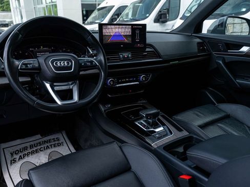 Used 2024 Audi Q5 2.0T Premium w/ Convenience Package AWD/4WD image 17