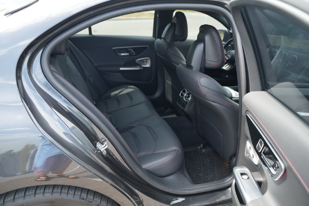 Used 2024 Mercedes-Benz C 43 AMG 4MATIC Sedan w/ Pinnacle Trim Package image 22