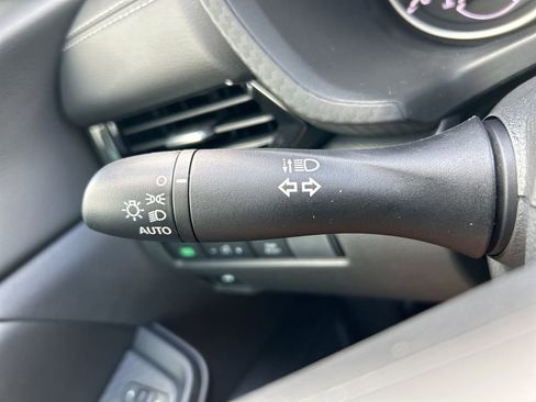 New 2025 Nissan Sentra SV image 20