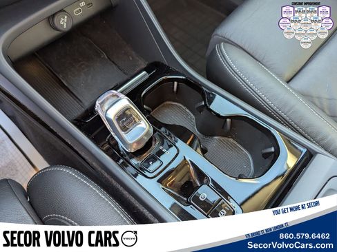 Certified 2023 Volvo XC40 B5 Plus w/ Driver Assist Package image 17