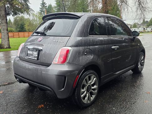 Used 2018 FIAT 500 Lounge image 6