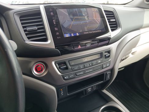 Used 2019 Honda Ridgeline RTL-T image 13