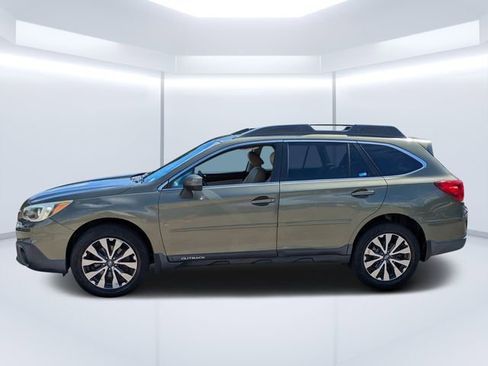 Used 2015 Subaru Outback 2.5i Limited AWD/4WD image 7