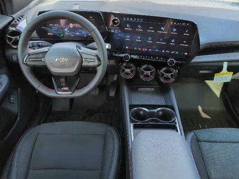 New 2026 Chevrolet Blazer EV RS image 4