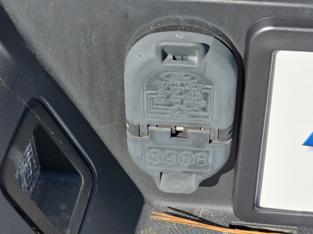 Used 2021 Ford F150 XLT w/ Equipment Group 301A Mid RWD image 14