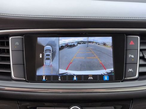 Used 2022 Buick Enclave Essence w/ Sound and Sites Package image 13