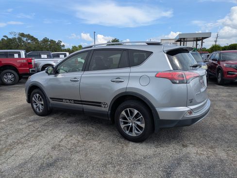 Used 2017 Toyota RAV4 XLE w/ Protection Package AWD/4WD image 6