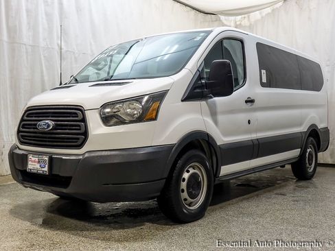 Used 2017 Ford Transit 150 XL image 2