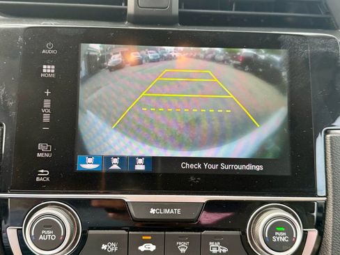 Used 2016 Honda Civic Touring image 15