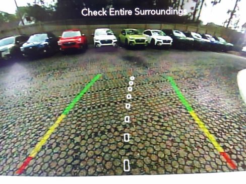 Used 2023 Jeep Renegade Latitude image 18