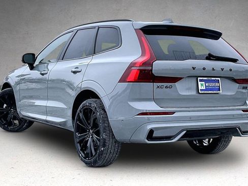 New 2026 Volvo XC60 B5 Ultra w/ Protection Package Premier AWD/4WD image 3