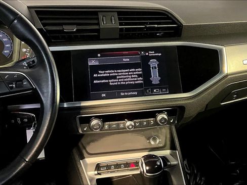 Used 2022 Audi Q3 2.0T Premium image 6